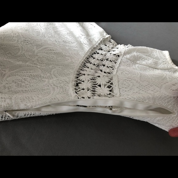 Sold! - Picture 4 of 5